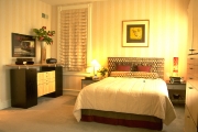 Master Bedroom: Image #1